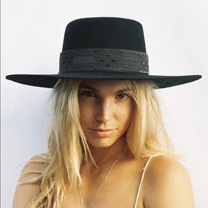 Lack of Color Sierra Boater